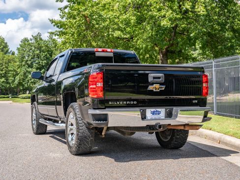 Used 2015 Chevrolet Silverado 1500 LTZ Z71 w/ LTZ Plus Package AWD/4WD image 7