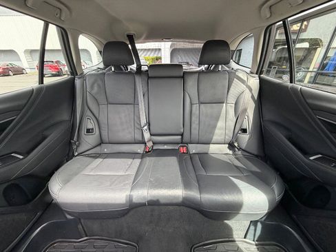 Used 2022 Subaru Outback Limited w/ Popular Package #2 image 4