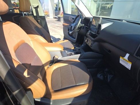 Used 2024 Ford Bronco Sport Badlands w/ Premium Package image 21