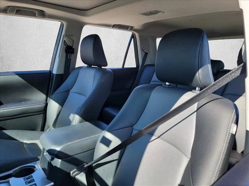 Used 2022 Toyota 4Runner SR5 Premium w/ Moonroof Package image 13