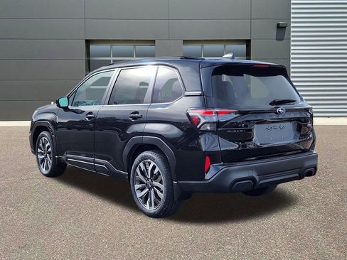 New 2026 Subaru Forester Touring AWD/4WD image 3