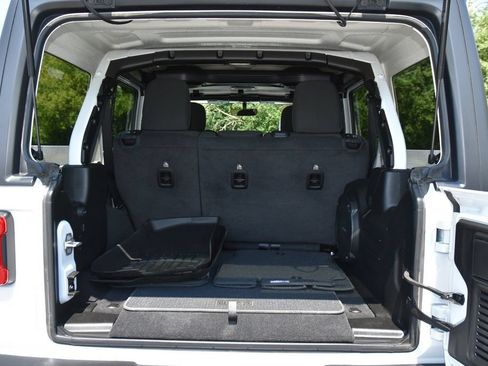 Used 2021 Jeep Wrangler Unlimited Sport AWD/4WD image 32
