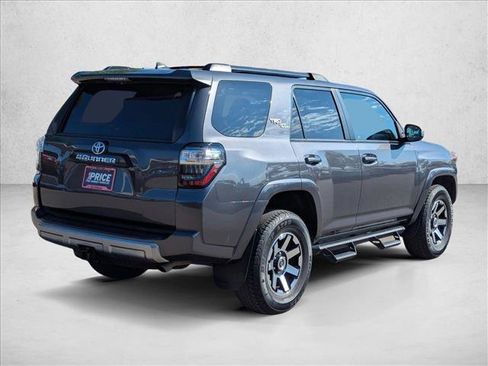 Used 2020 Toyota 4Runner TRD Off-Road Premium AWD/4WD image 5