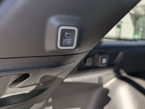 New 2025 Jeep Grand Cherokee Limited image 41