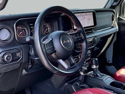 Used 2024 Jeep Wrangler Unlimited Rubicon 392 AWD/4WD image 17