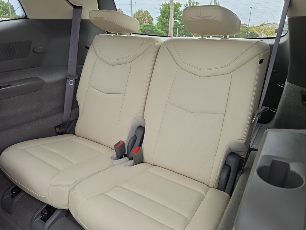Used 2024 Cadillac XT6 Premium Luxury w/ Technology Package AWD/4WD image 12