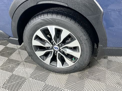 Certified 2023 Subaru Outback Limited XT image 40