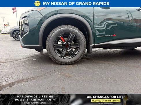 New 2026 Nissan Rogue SV w/ Rock Creek Premium Package AWD/4WD image 10