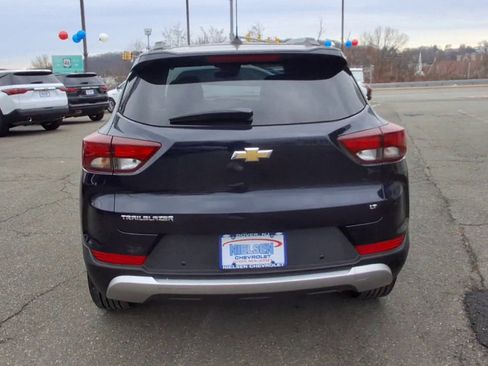 Certified 2021 Chevrolet TrailBlazer LT w/ Convenience Package image 7