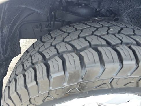 Used 2022 RAM 1500 Classic SLT w/ Electronics Convenience Group image 74