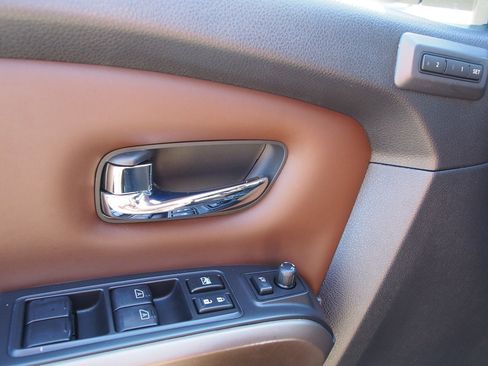 Used 2021 Nissan Titan Platinum Reserve w/ Moonroof Package AWD/4WD image 20