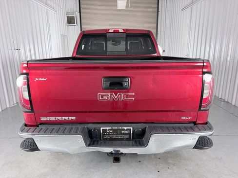 Used 2018 GMC Sierra 1500 SLT AWD/4WD image 6