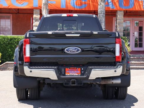 Used 2019 Ford F450 Lariat image 7