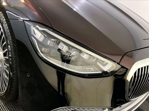 Certified 2021 Mercedes-Benz Maybach S 580 4MATIC image 27
