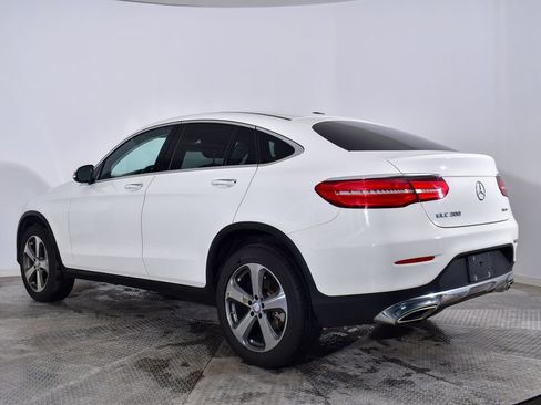 Used 2017 Mercedes-Benz GLC 300 GLC 300 Coupe image 3