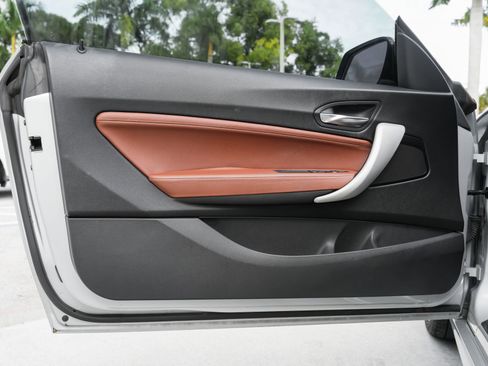 Used 2017 BMW 230i Coupe image 34