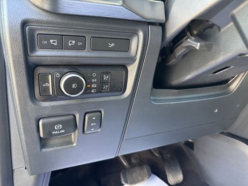 Used 2023 Ford F150 Lariat image 13