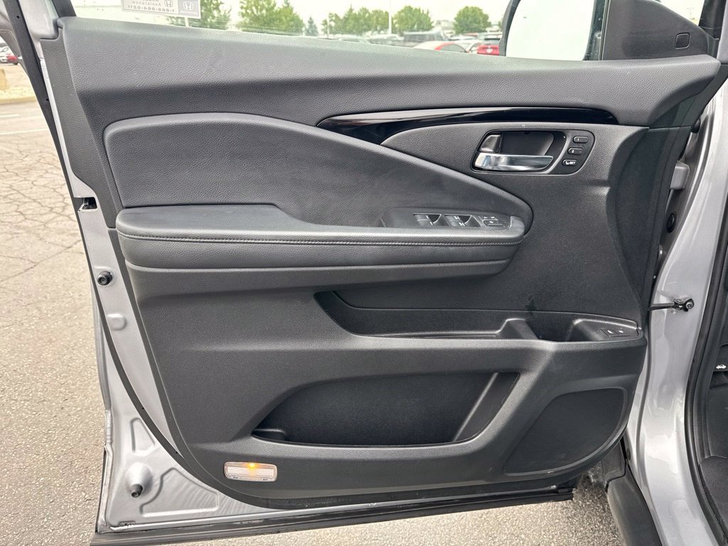 Certified 2021 Honda Passport Touring image 29