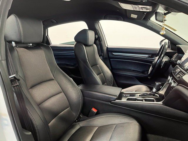 Used 2020 Honda Accord Sport image 10
