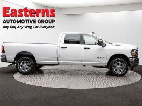 Used 2025 RAM 3500 Lone Star AWD/4WD image 4