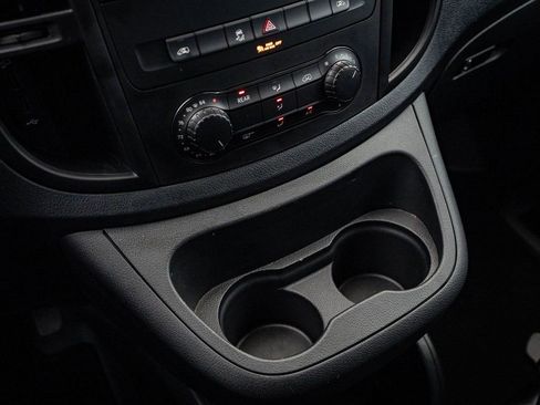 Used 2023 Mercedes-Benz Metris Passenger image 30