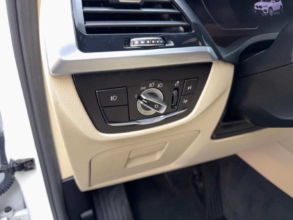 Used 2021 BMW X3 sDrive30i w/ Convenience Package RWD image 57