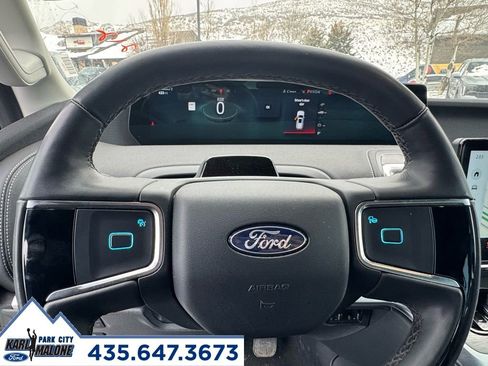 Used 2025 Ford Expedition Max Platinum image 12