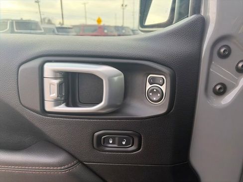 Used 2022 Jeep Wrangler Unlimited Rubicon image 49