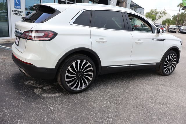 Used 2023 Lincoln Nautilus Black Label w/ Cargo Utility Package AWD/4WD image 8