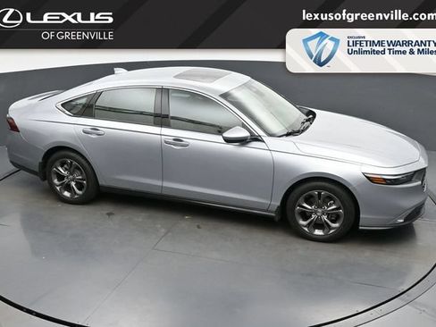 Used 2023 Honda Accord EX image 37