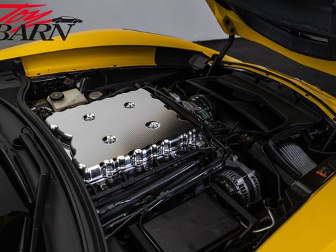 Used 2015 Chevrolet Corvette Z06 w/ 2LZ Preferred Equipment Group RWD image 51
