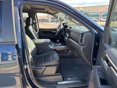 Used 2023 Chevrolet Silverado 1500 LT Trail Boss w/ LT Trail Boss Premium Package image 13