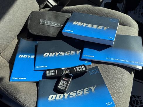 Used 2014 Honda Odyssey EX image 24