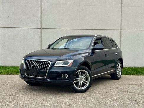 Used 2017 Audi Q5 2.0T Premium Plus w/ Technology Package AWD/4WD image 1