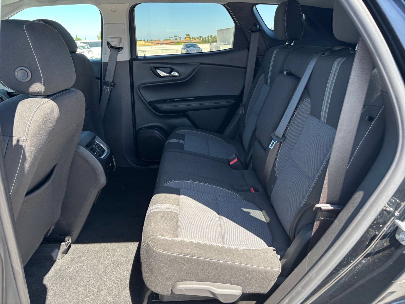 Used 2026 Chevrolet Blazer LT FWD image 27