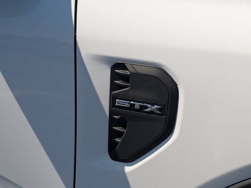 New 2026 Ford Ranger XL RWD image 16