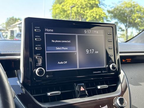 Used 2020 Toyota Corolla XSE FWD image 15