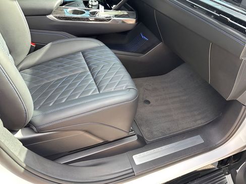 Used 2025 Cadillac Escalade IQ Sport 1 image 16