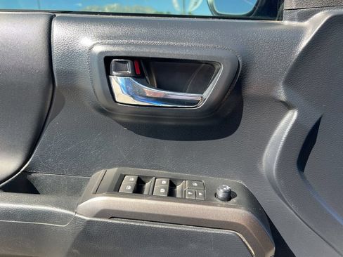 Used 2019 Toyota Tacoma TRD Pro w/ Desert Air Intake Package AWD/4WD image 28
