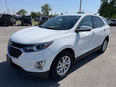 Used 2018 Chevrolet Equinox LT FWD image 12