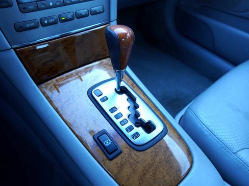 Used 2006 Lexus ES 330 image 23