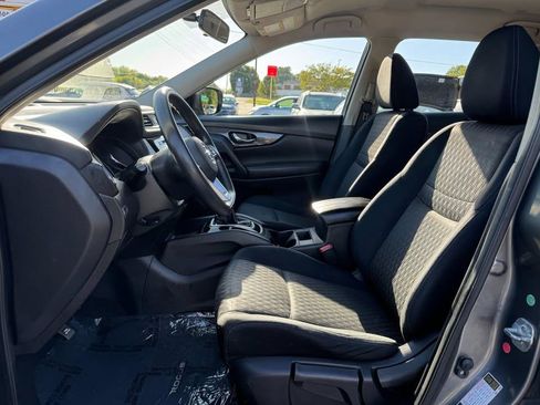Used 2017 Nissan Rogue S AWD/4WD image 9
