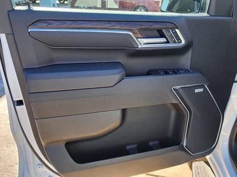 New 2026 GMC Sierra 1500 SLT w/ SLT Premium Plus Package image 14