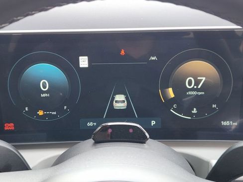 Certified 2025 Hyundai Tucson Limited image 11