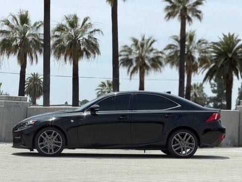 Used 2014 Lexus IS 250 w/ F-Sport Package RWD image 3