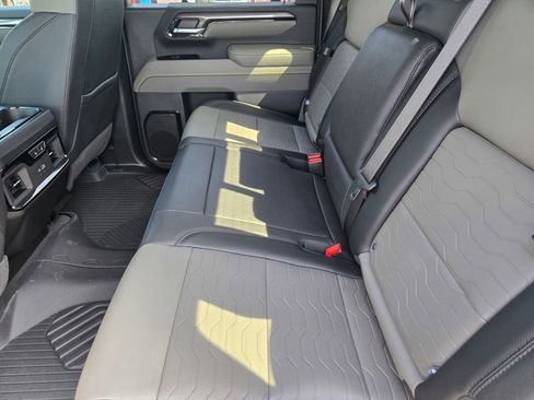 New 2026 Chevrolet Silverado 2500 ZR2 w/ ZR2 Bison Edition AWD/4WD image 6