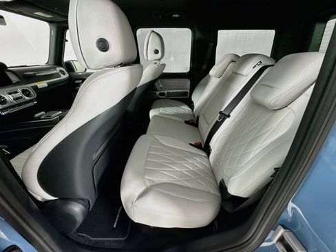 New 2027 Mercedes-Benz G 580 e image 27