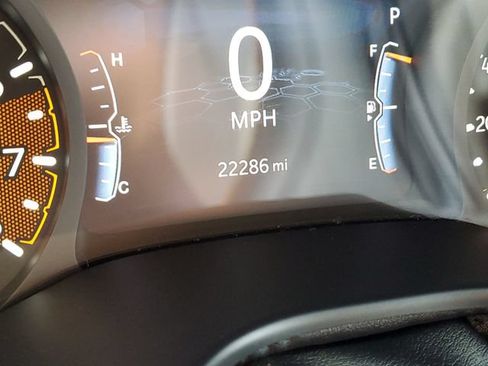 Used 2023 Jeep Compass Latitude w/ Convenience Group AWD/4WD image 12