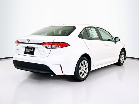 Used 2024 Toyota Corolla LE image 9