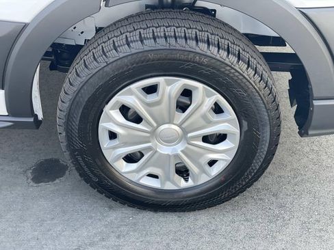 New 2025 Ford Transit 250 Low Roof image 33